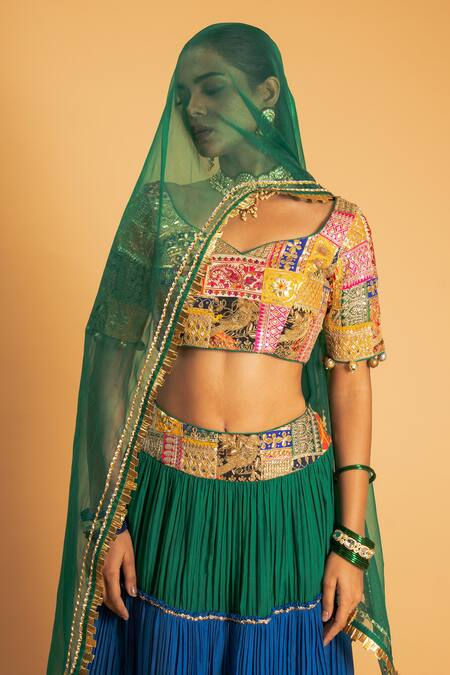 Sitaraa Green Chanderi, Organza Embroidery, Urvashi Colorblock Gathered Lehenga Set Online at Aza Fashions Sitaraa_Green Chanderi, Organza Embroidery, Urvashi Colorblock Gathered Lehenga Set_Online_at_Aza_Fashions