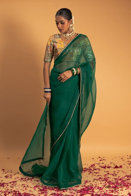 Sitaraa Suhani Border Embroidered Saree With Blouse 