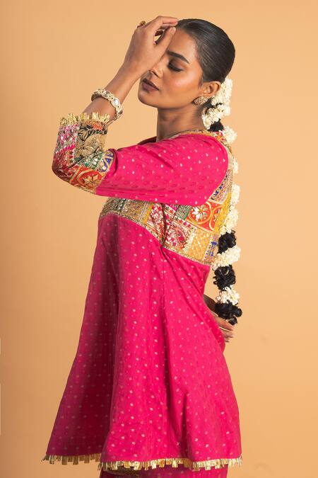 Buy_Sitaraa_Pink Chanderi, Organza Gota Patti, Prabha Geometric Woven Kurta Sharara Set_Online_at_Aza_Fashions