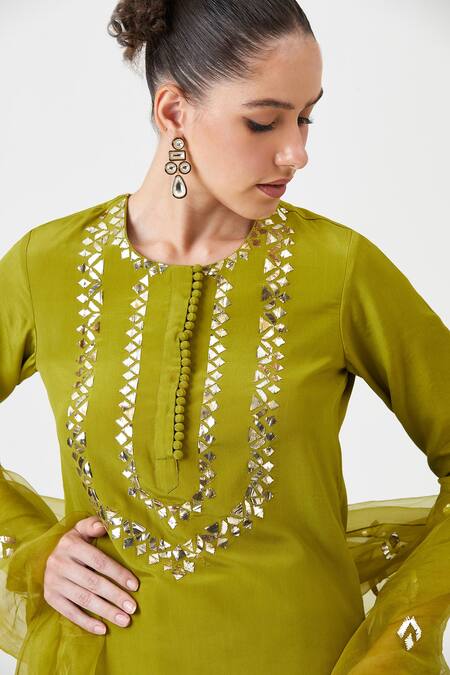 Shop Sitaraa Green Crepe, Silk, Chiffon Embroidery, Mirrors Round Mehek Kurta Salwar Set Online at Aza Fashions Shop_Sitaraa_Green Crepe, Silk, Chiffon Embroidery, Mirrors Round Mehek Kurta Salwar Set _Online_at_Aza_Fashions