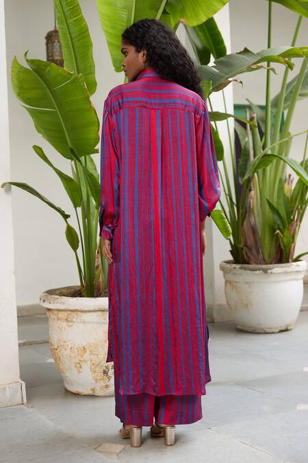 Shop RAAS LIFE Red Velvet Collared Selena Gradient Stripe Print Tunic With Pant at Aza Fashions Shop_RAAS LIFE_Red Velvet Collared Selena Gradient Stripe Print Tunic With Pant_at_Aza_Fashions