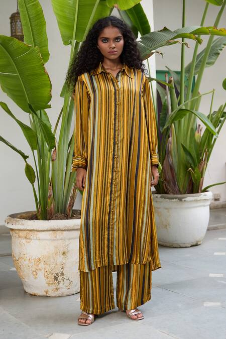 RAAS LIFE_Multi Color Velvet Collared Selena Striped Print Tunic With Pant_Online_at_Aza_Fashions