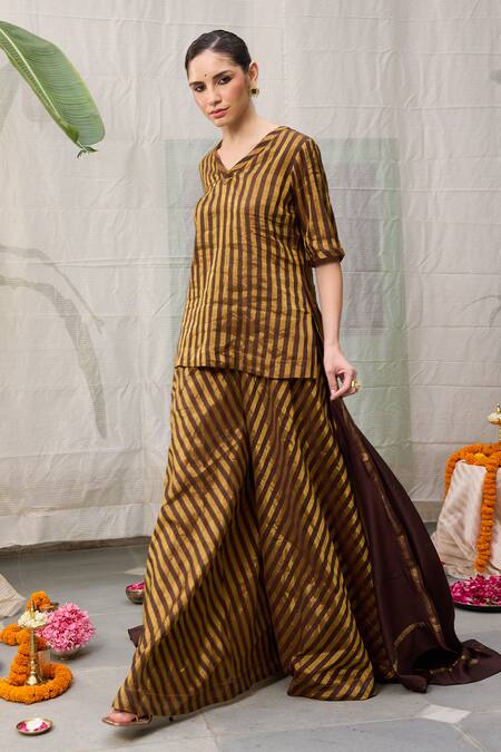 Shop_RAAS LIFE_Brown Chanderi V-neck Amala Striped Woven Short Kurti _Online_at_Aza_Fashions