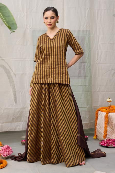 RAAS LIFE_Brown Chanderi Amala Bar Striped Woven Flared Pant _Online_at_Aza_Fashions