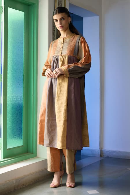 RAAS LIFE_Multi Color Bandeau Neck Ganga Hand Woven Tunic And Pant Set_Online_at_Aza_Fashions