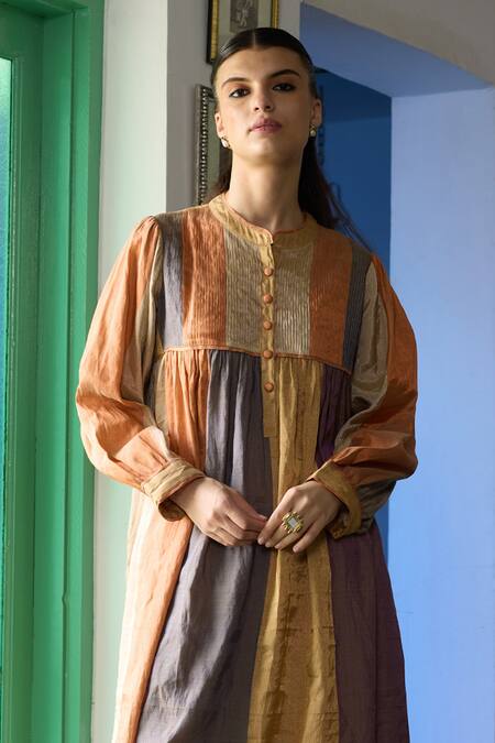 Buy_RAAS LIFE_Multi Color Bandeau Neck Ganga Hand Woven Tunic And Pant Set_Online_at_Aza_Fashions