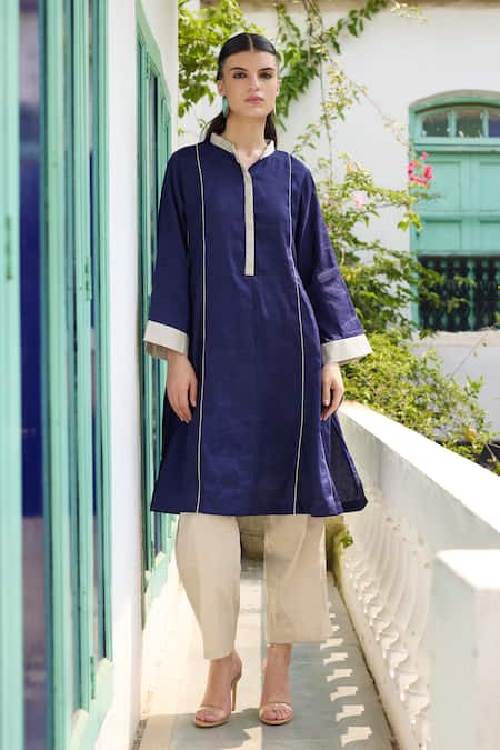 RAAS LIFE Nilofer A-Line Kurta & Pant Set 
