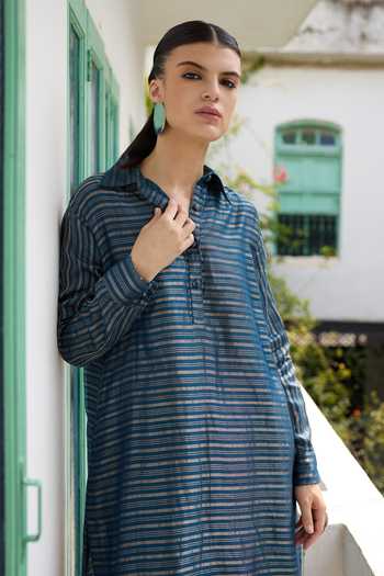 Shop RAAS LIFE Blue Chanderi Collared Rangrez Stripe Detailed Kurta With Pant Online at Aza Fashions Shop_RAAS LIFE_Blue Chanderi Collared Rangrez Stripe Detailed Kurta With Pant _Online_at_Aza_Fashions