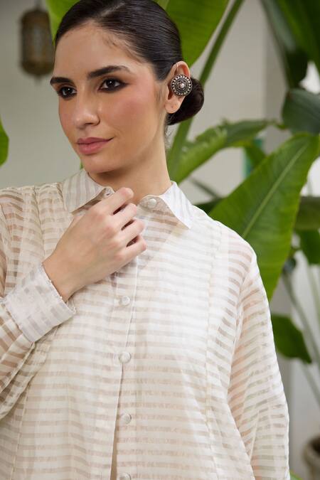 Shop_RAAS LIFE_White Chanderi V-neck, Collared Striped Kurta And Jacket Set _Online_at_Aza_Fashions