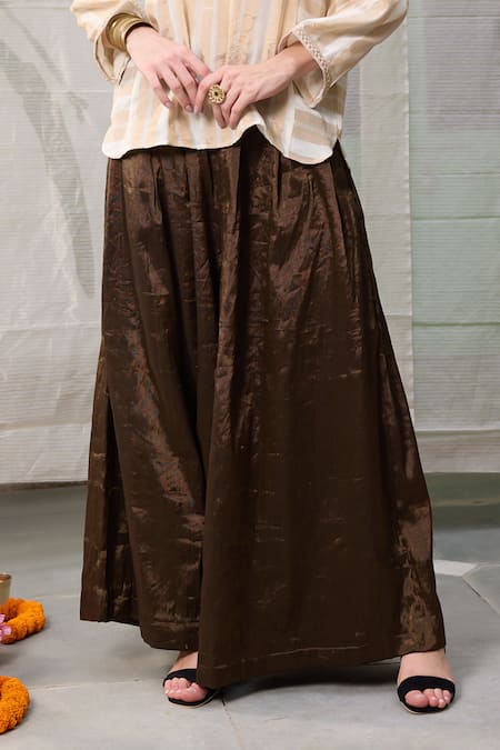 Buy_RAAS LIFE_Cream Chanderi Zari V-neck Kaveri Hand Woven Tunic With Wide Legged Pant _Online_at_Aza_Fashions