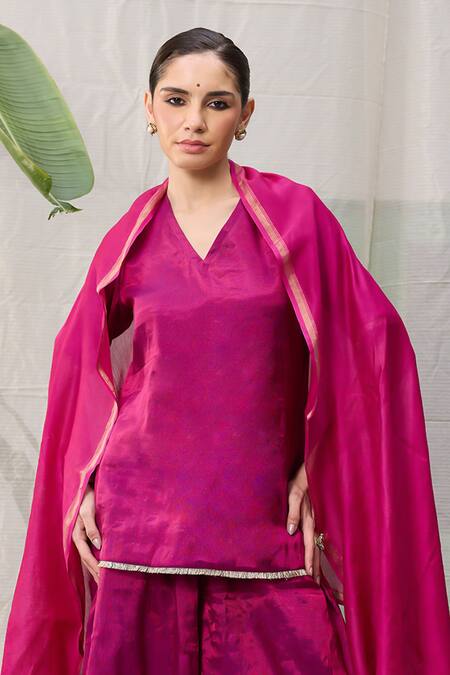 Shop RAAS LIFE Pink Chanderi Zari V-neck Amala Hand Woven Tunic With Wide Legged Pant at Aza Fashions Shop_RAAS LIFE_Pink Chanderi Zari V-neck Amala Hand Woven Tunic With Wide Legged Pant _at_Aza_Fashions