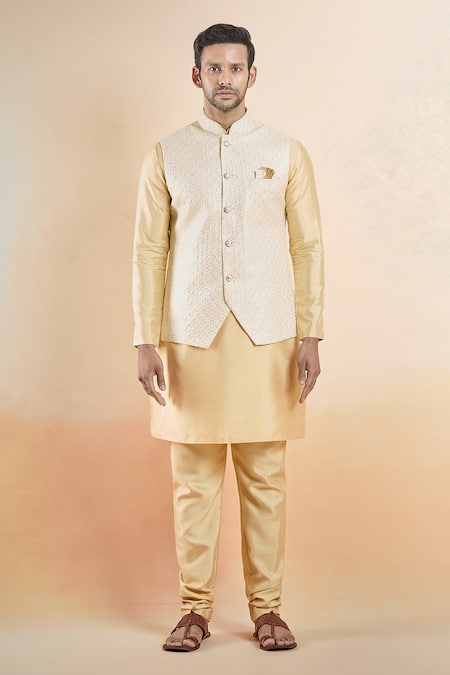 Arihant Rai Sinha Gold Silk Sequins Embroidered Bundi Online at Aza Fashions Arihant Rai Sinha_Gold Silk Sequins Embroidered Bundi _Online_at_Aza_Fashions