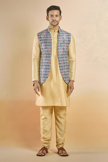 Arihant Rai Sinha_Blue Jacquard Multicolored Floral Bundi _Online_at_Aza_Fashions