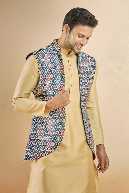 Arihant Rai Sinha_Blue Jacquard Multicolored Floral Bundi _at_Aza_Fashions