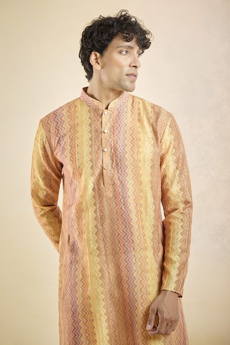 Arihant Rai Sinha_Yellow Jacquard Chevron Pattern Straight Kurta _at_Aza_Fashions