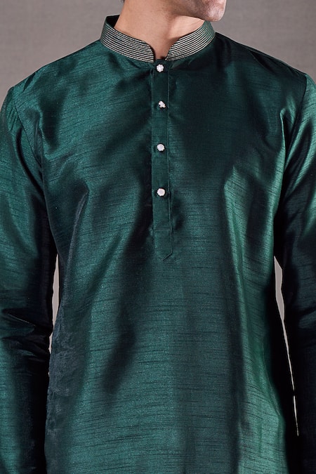 Arihant Rai Sinha Green , Satin Buttoned Placket Straight Kurta at Aza Fashions Arihant Rai Sinha_Green , Satin Buttoned Placket Straight Kurta _at_Aza_Fashions