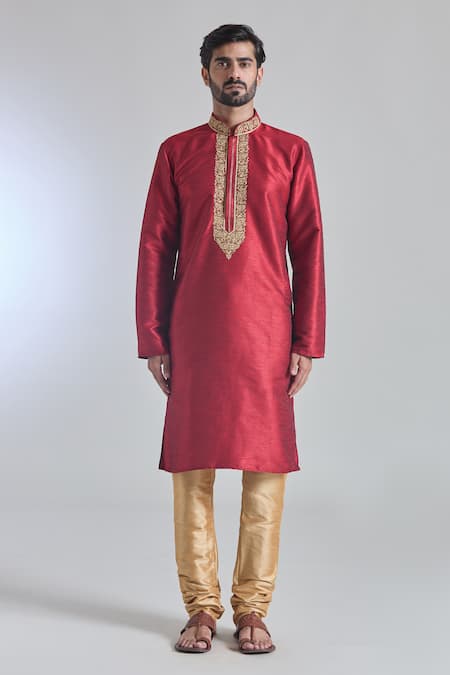 Arihant Rai Sinha_Maroon Silk Embroidery Blossom Placket Textured Kurta _Online_at_Aza_Fashions