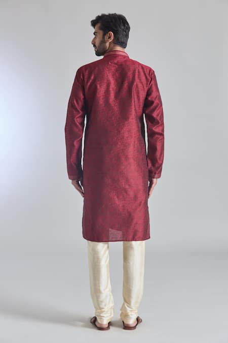 Arihant Rai Sinha Maroon Jacquard Silk Brocade Woven Gardenia Placket Kurta  2