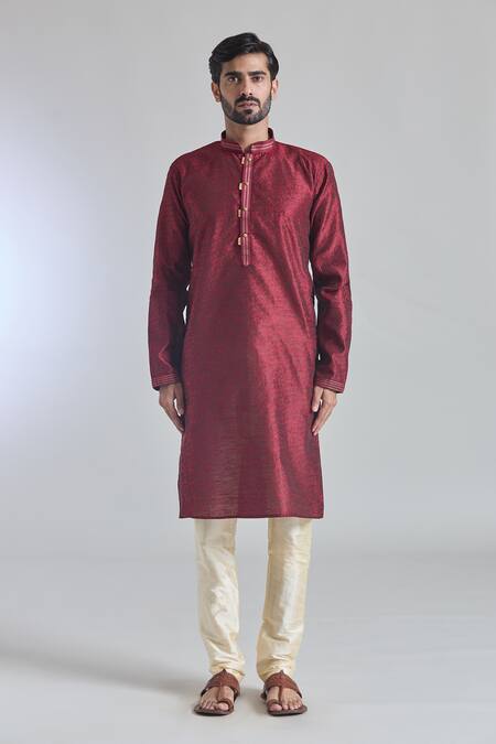 Arihant Rai Sinha Maroon Jacquard Silk Brocade Woven Gardenia Placket Kurta  3