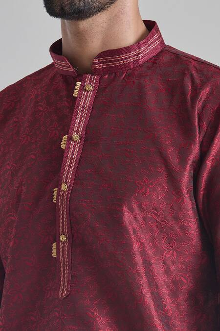 Arihant Rai Sinha Maroon Jacquard Silk Brocade Woven Gardenia Placket Kurta  4