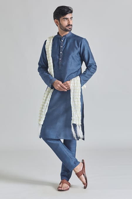 Arihant Rai Sinha Geometric Placket Kurta Aligadhi Pant Set 