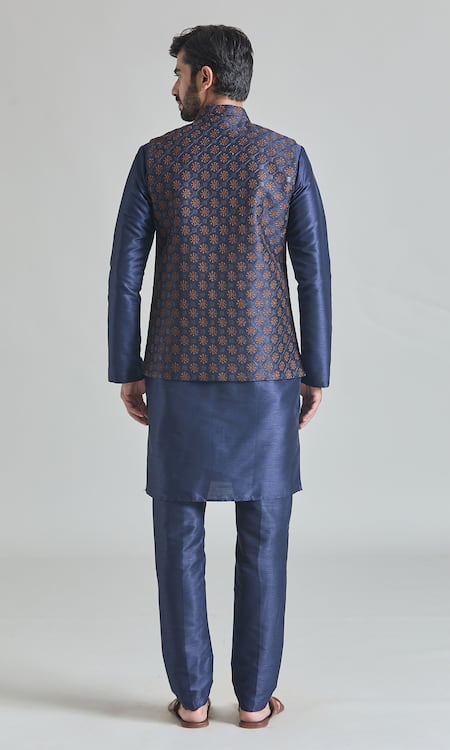 Shop Arihant Rai Sinha Blue Silk Embroidery Floral Jaali Bundi Set at Aza Fashions Shop_Arihant Rai Sinha_Blue Silk Embroidery Floral Jaali Bundi Set _at_Aza_Fashions