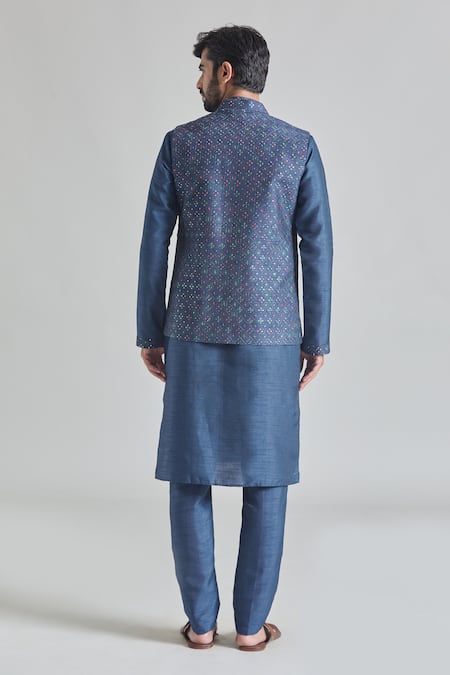 Shop Arihant Rai Sinha Blue Silk Embroidery Geometric Thread Bundi at Aza Fashions Shop_Arihant Rai Sinha_Blue Silk Embroidery Geometric Thread Bundi _at_Aza_Fashions