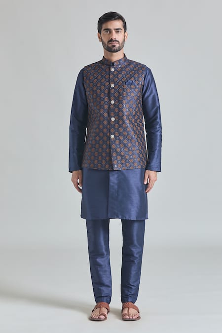 Shop Arihant Rai Sinha Blue Silk Embroidery Thread Bundi at Aza Fashions Shop_Arihant Rai Sinha_Blue Silk Embroidery Thread Bundi _at_Aza_Fashions