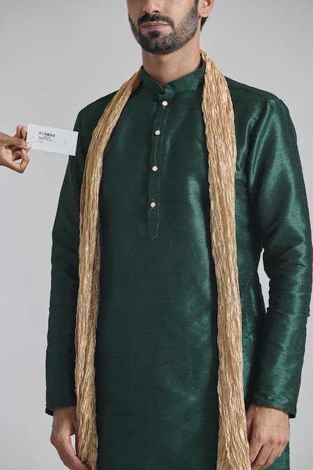 Arihant Rai Sinha_Green Silk Straight Plain Kurta _Online_at_Aza_Fashions