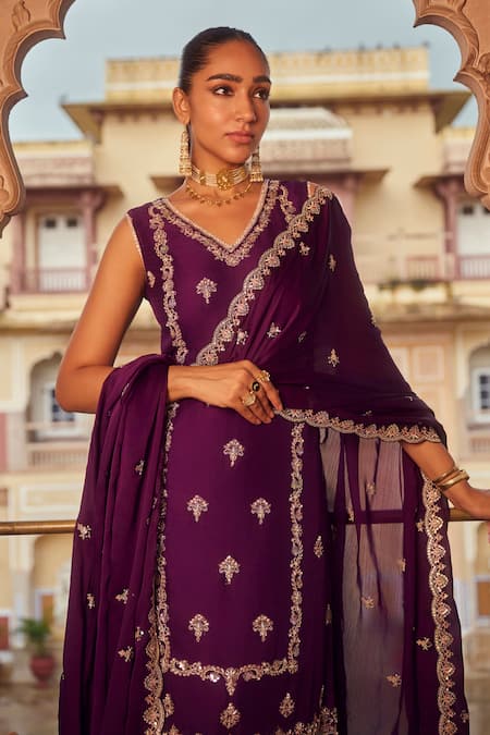 Buy_Lashkaraa_Purple Chiffon, Satin Embroidery, Beads, Sequins, Zari Crest Bloom Kurta Set_Online_at_Aza_Fashions