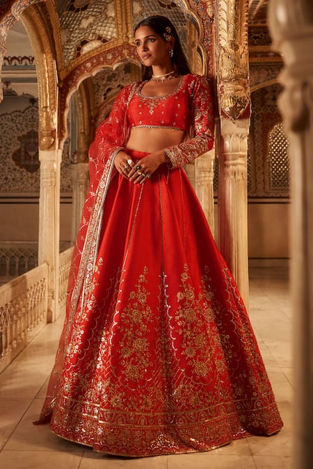 LASHKARAA Zari Work Lehenga Blouse Set 