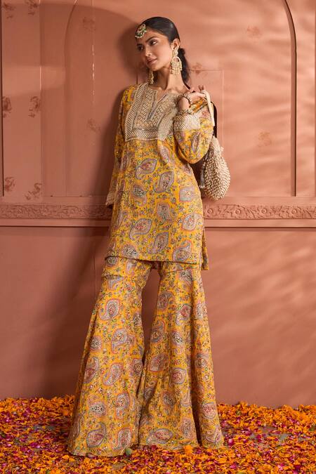 Tasuvure Indes_Yellow Georgette Mirrors, Pearls Elizey Paisley Embroidered Kurta With Sharara_at_Aza_Fashions