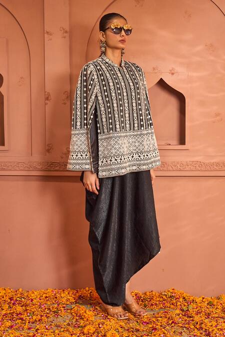 Buy Tasuvure Indes Black Georgette Embroidery Round Neck, Threadwork Cape Jacket With Dress Online at Aza Fashions Buy_Tasuvure Indes_Black Georgette Embroidery Round Neck, Threadwork Cape Jacket With Dress _Online_at_Aza_Fashions