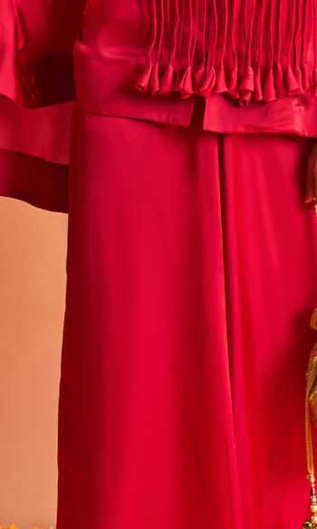 Buy Tasuvure Indes Red Satin, Silk Embroidery Round Neck Kiri Kaftan With Flared Pant Online at Aza Fashions Buy_Tasuvure Indes_Red Satin, Silk Embroidery Round Neck Kiri Kaftan With Flared Pant_Online_at_Aza_Fashions