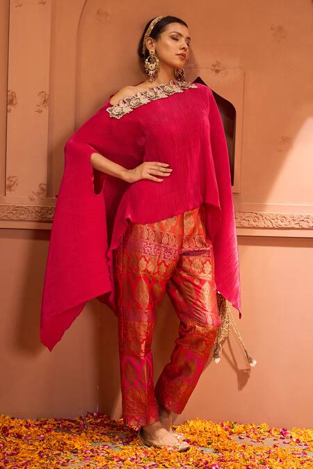 Tasuvure Indes Fuchsia One Shoulder Floral Embroidered Cape And Pant Set at Aza Fashions Tasuvure Indes_Fuchsia One Shoulder Floral Embroidered Cape And Pant Set _at_Aza_Fashions