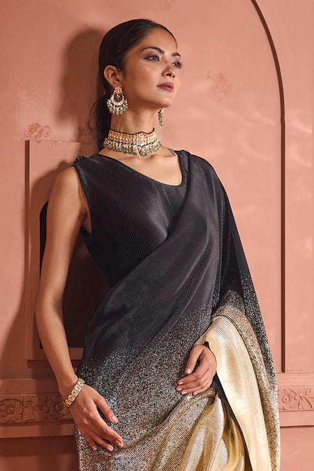 Tasuvure Indes_Black Polyester Round Neck Idylic Ombre Saree _Online_at_Aza_Fashions
