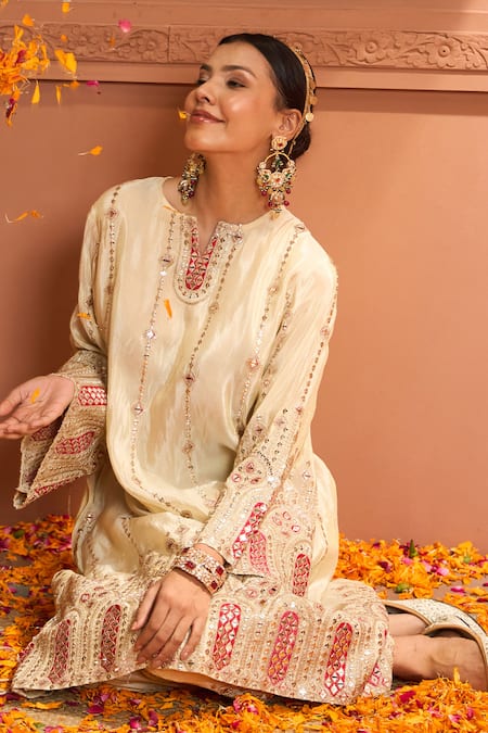 Shop_Tasuvure Indes_Ivory Tissue, Silk Embroidery, Sequins, Thread Geometric Kurta With Pant _Online_at_Aza_Fashions