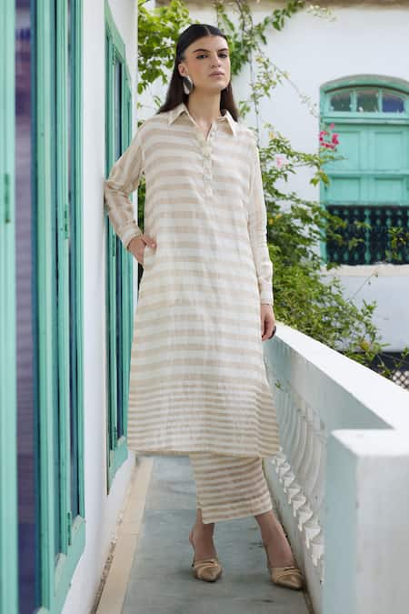 RAAS LIFE Rangrez Hand Woven Kurta With Pant 