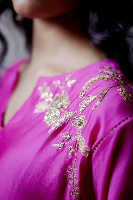 Buy_Deep Thee_Pink Silk Zari, Sequins Split V-neck Gullista Embroidered Kaftan Top And Pant Set _Online_at_Aza_Fashions