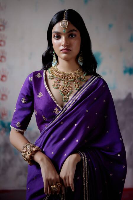 Buy_Deep Thee_Purple Silk Zari V-neck Ditsy Bloom Booti Embroidered Saree With Blouse _Online_at_Aza_Fashions