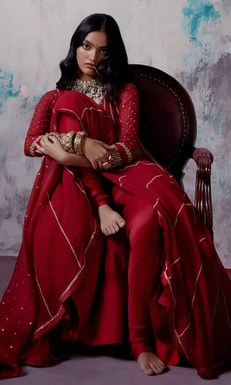 Buy Deep Thee Red Organza, Georgette Beads, Zari V-neck Embroidered Anarkali Set Buy_Deep Thee_Red Organza, Georgette Beads, Zari V-neck Embroidered Anarkali Set