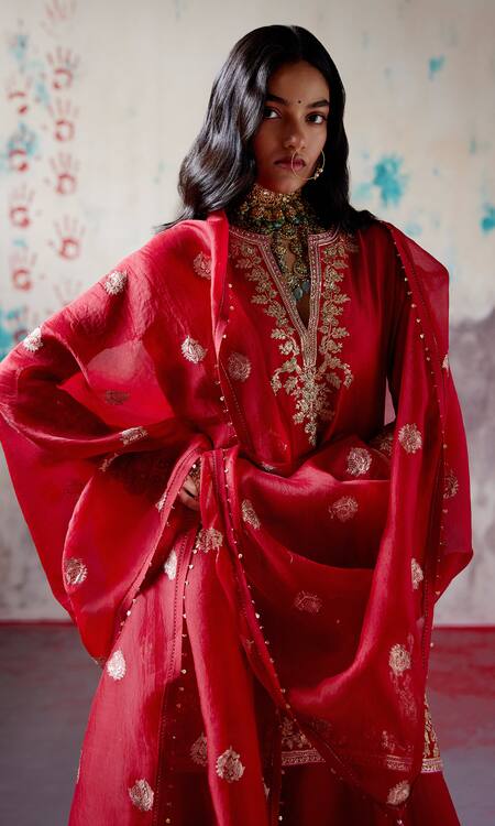 Buy_Deep Thee_Red Silk, Organza Beads, Zari Split V-neck Floral Embroidered Kurta Sharara Set 