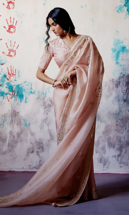 Buy Deep Thee Peach Silk, Organza Beads, Zari V-neck Floral Jaal Embroidered Saree With Blouse Buy_Deep Thee_Peach Silk, Organza Beads, Zari V-neck Floral Jaal Embroidered Saree With Blouse