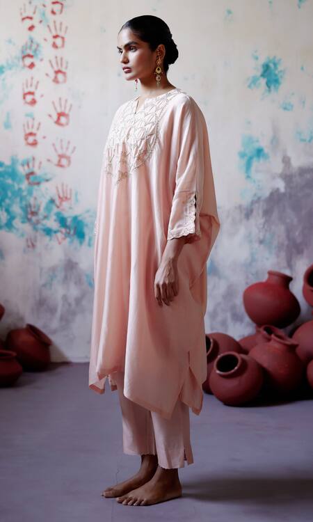 Shop_Deep Thee_Peach Chanderi Embroidery Split V-neck Zardozi Kaftan With Pant _Online_at_Aza_Fashions