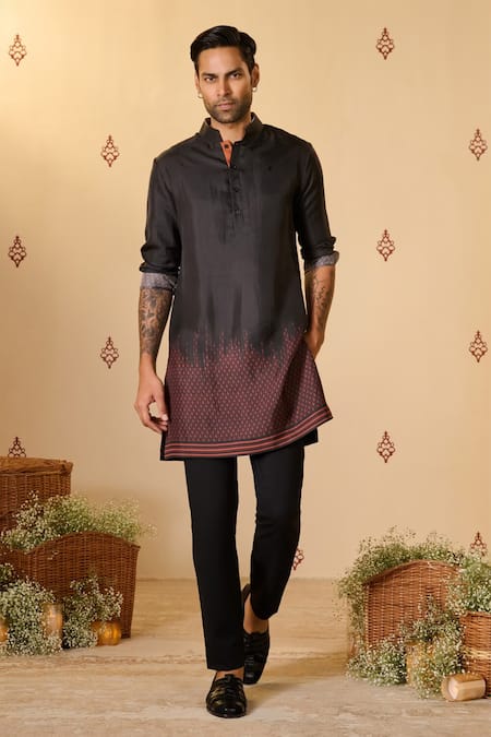 S&N by Shantnu Nikhil Adamas Ombre Print Kurta 