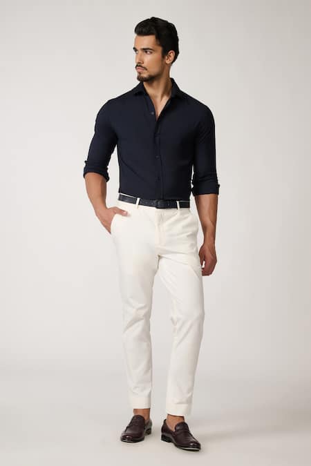 S&N by Shantnu Nikhil Collared Plain Shirt 