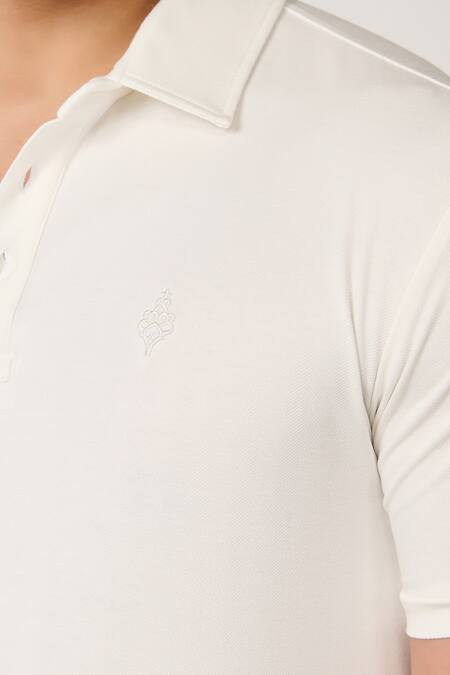 S&N By Shantnu Nikhil White Spandex, Viscose, Nylon Embroidery Plain Polo Neck T-shirt Online at Aza Fashions S&N By Shantnu Nikhil_White Spandex, Viscose, Nylon Embroidery Plain Polo Neck T-shirt_Online_at_Aza_Fashions