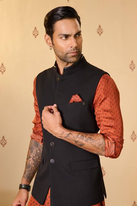 S&N By Shantnu Nikhil Black Twill, Rayon Swirl Buttoned Nehru Jacket Online at Aza Fashions S&N By Shantnu Nikhil_Black Twill, Rayon Swirl Buttoned Nehru Jacket_Online_at_Aza_Fashions