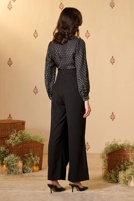 Shop S&N By Shantnu Nikhil Black Silk, Twill Turtle Neck Adamas Print Cuff Sleeves Top at Aza Fashions Shop_S&N By Shantnu Nikhil_Black Silk, Twill Turtle Neck Adamas Print Cuff Sleeves Top_at_Aza_Fashions