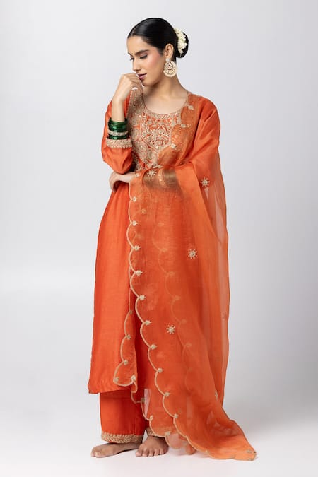 Pants and Pajamas Orange Silk Organza Embroidery Floral Scallop Trimmed Border Dupatta 